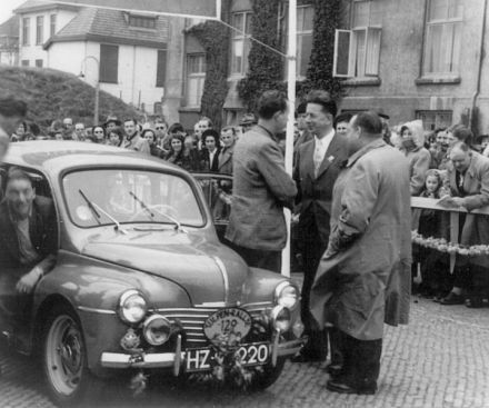 J.Kreisel i J.J.C.Perk – Renault 4CV.
